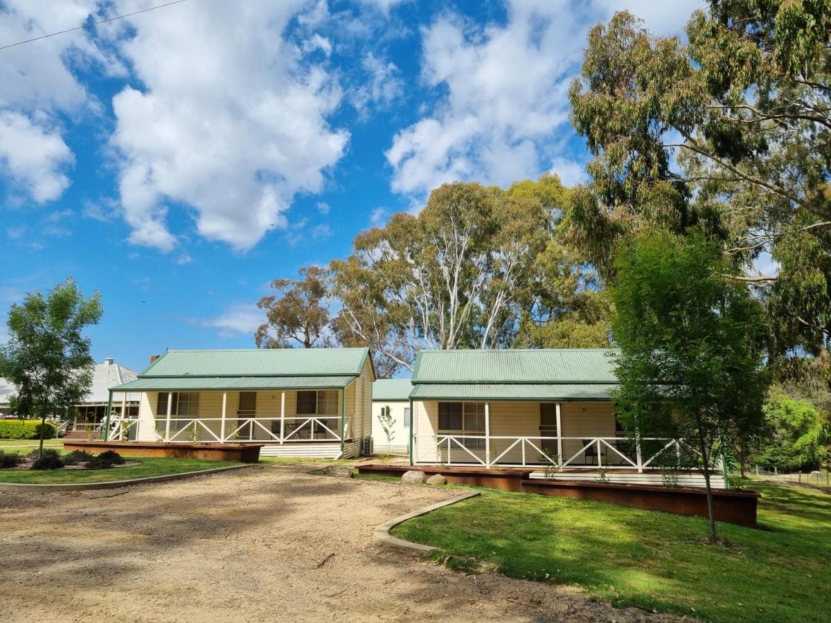 Golden Heritage Accommodation Beechworth Exterior photo
